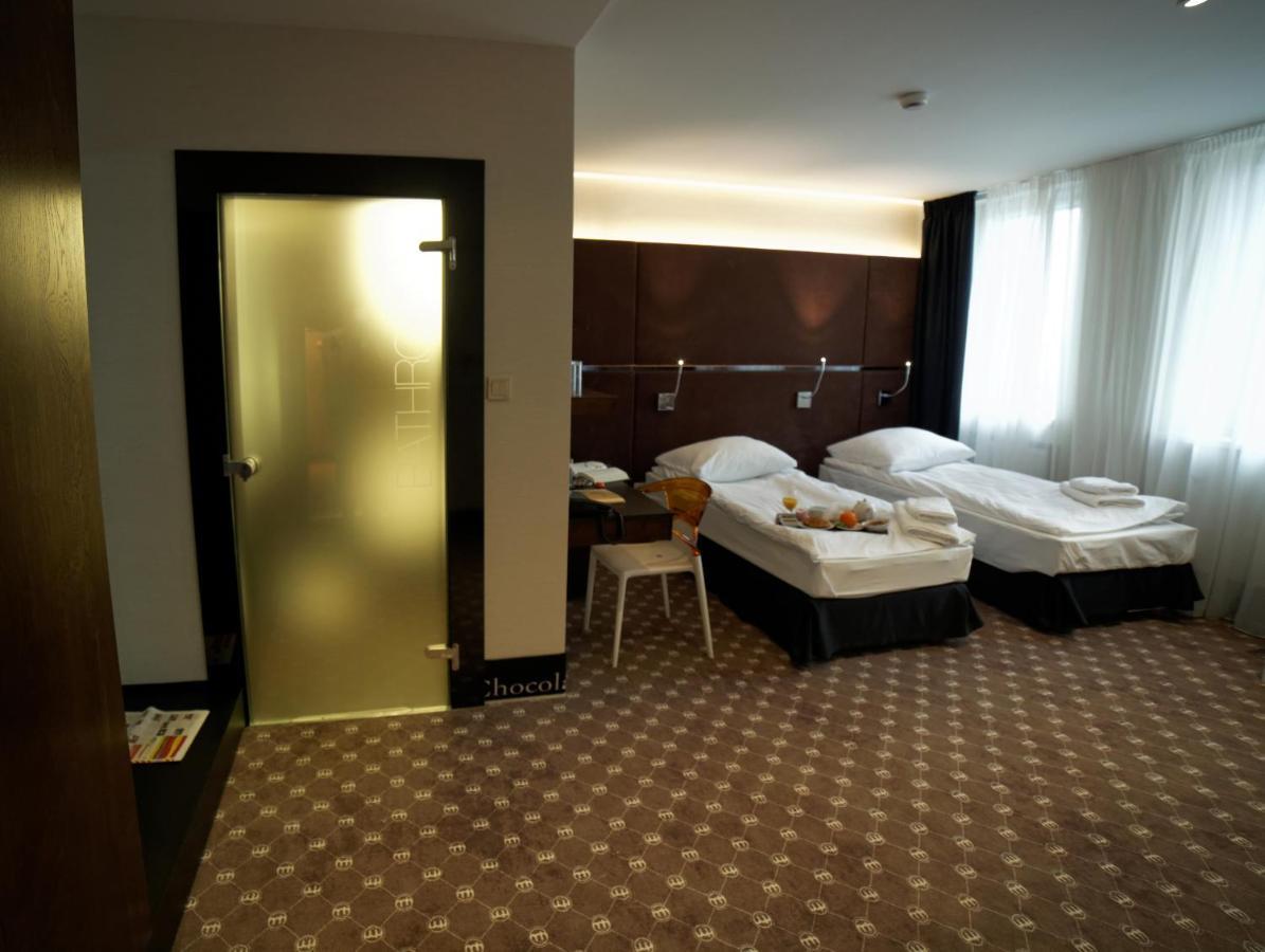 Hotel Martina Żnin Esterno foto