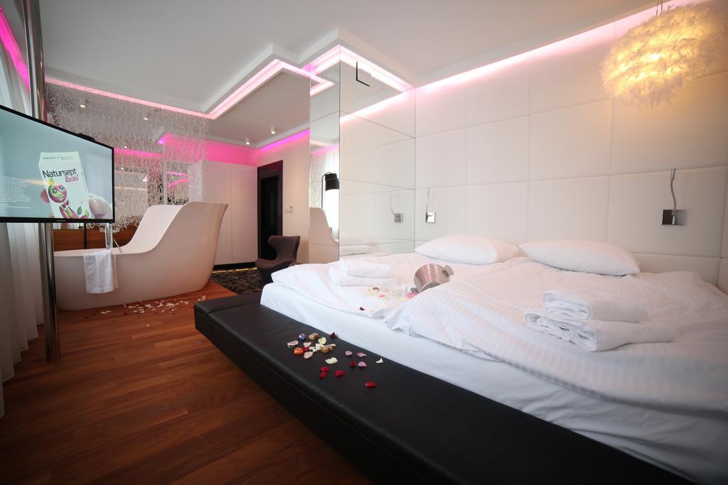 Hotel Martina Żnin Camera foto